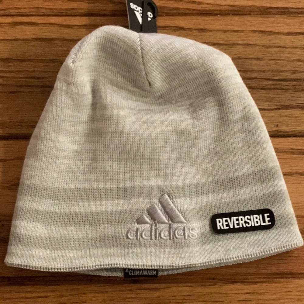 Adidas reversible beanie - Picture 2 of 8